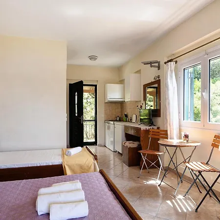 Vardia B Apartment *