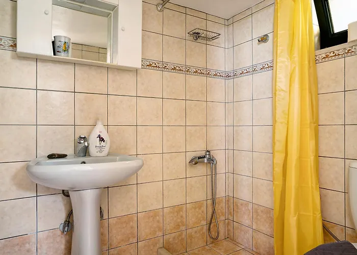 Vardia B Apartamento *