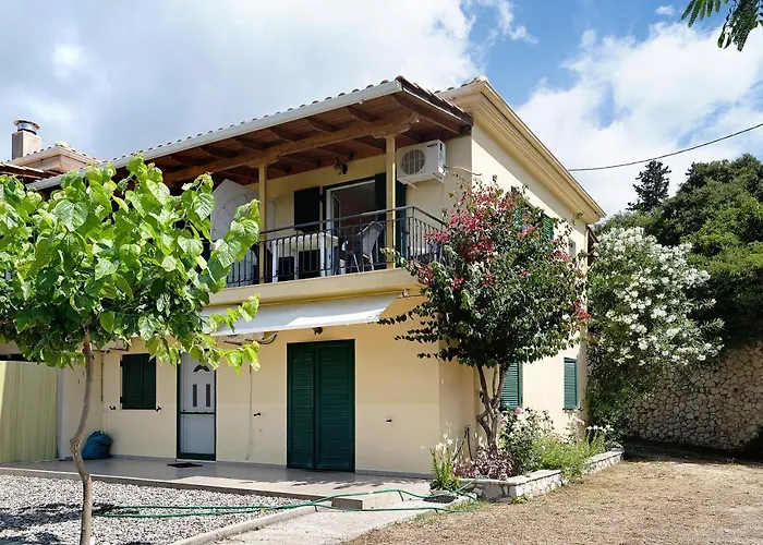 Vardia B Mikros Gialos